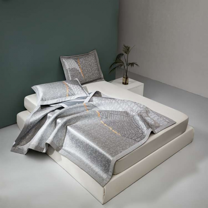 91家纺网 家纺一手货源 找家纺 朗莎家纺2021新款800D提花定位条席 树叶