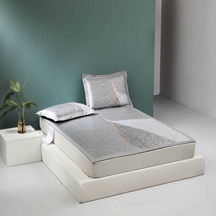 91家纺网 家纺一手货源 找家纺 朗莎家纺2021新款800D提花定位条席 树叶