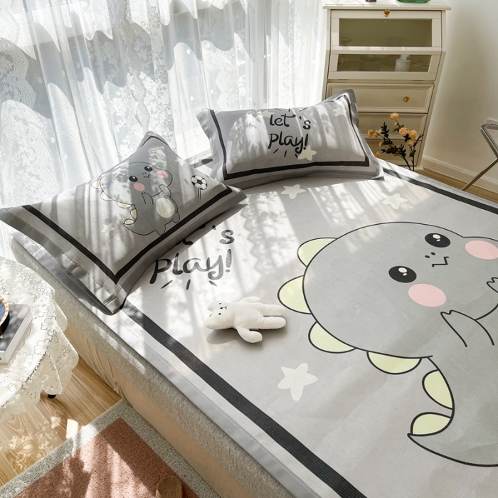 91家纺网 家纺一手货源 找家纺 慕尚 2025新款卡通宽边大版冰丝席 快乐恐龙