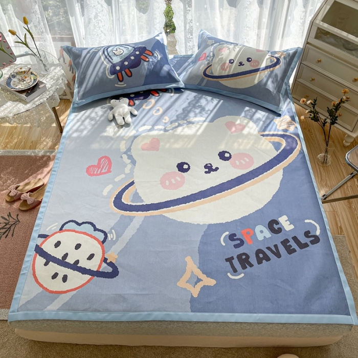 91家纺网 家纺一手货源 找家纺 慕尚 2025新款卡通宽边大版冰丝席 太空熊兔