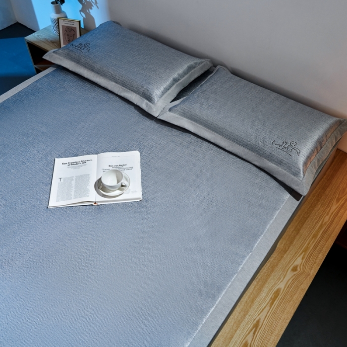 91家纺网 家纺一手货源 找家纺 （总）朗莎家纺2021新款800D提花绣花条席