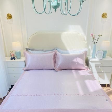 91家纺网 家纺一手货源 找家纺 本希家居 新款高端可水洗冰丝席提花床席款 奥黛丽-贵族粉