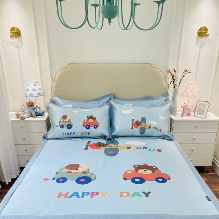 91家纺网 家纺一手货源 找家纺 本希家居 2021新款高端可水洗冰丝席数码印花 快乐小熊