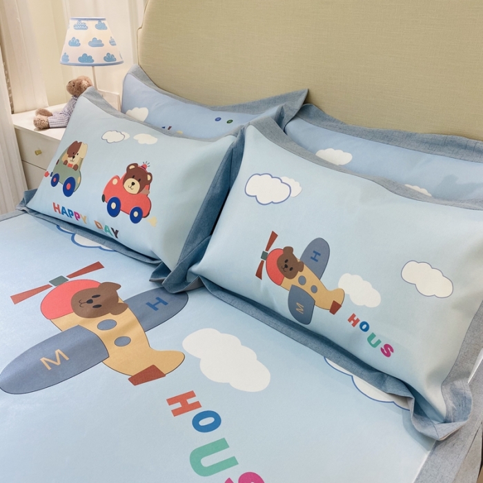 91家纺网 家纺一手货源 找家纺 本希家居 2021新款高端可水洗冰丝席数码印花 快乐小熊