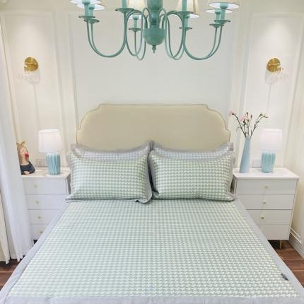 91家纺网 家纺一手货源 找家纺 本希家居 新款高端可水洗冰丝席数码印花 千鸟格-抹茶绿