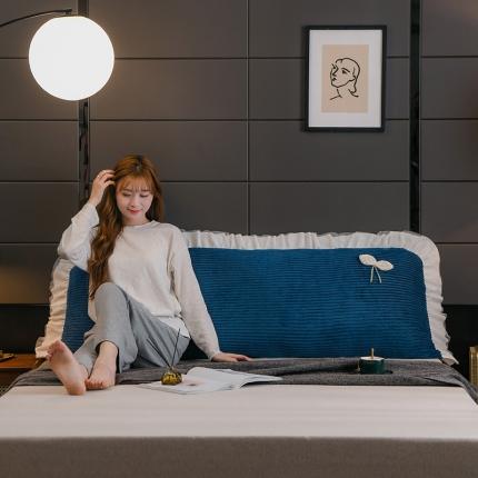 91家纺网 家纺一手货源 找家纺 一兰家纺 2021新款可可里西魔法绒花边床靠背 可可西里-深海蓝