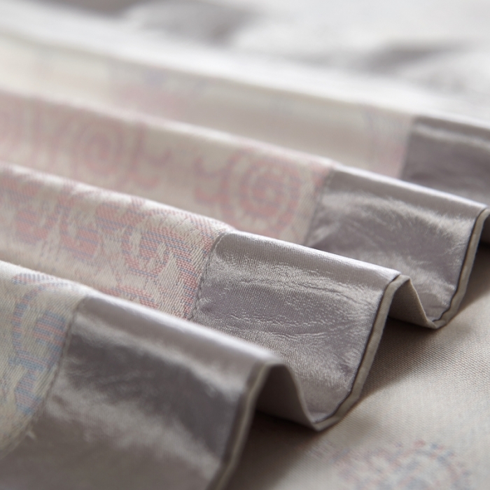 91家纺网 家纺一手货源 找家纺 威克凯丽2023新款重磅七彩大提花纯竹纤维软凉席三件套芙络斯