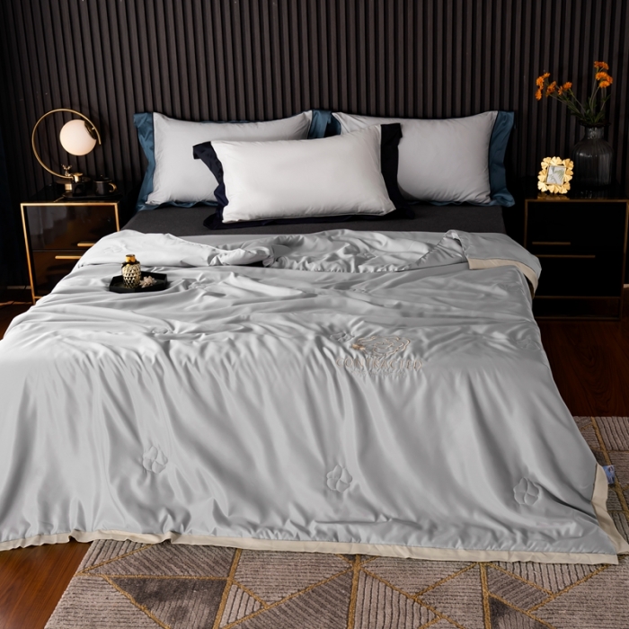 91家纺网 家纺一手货源 找家纺 澳萝拉 2021新款冰乐丝夏凉被 山茶花-雅致灰