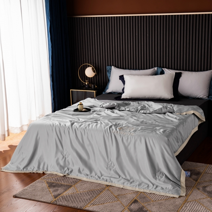 91家纺网 家纺一手货源 找家纺 澳萝拉 2021新款冰乐丝夏凉被 山茶花-雅致灰