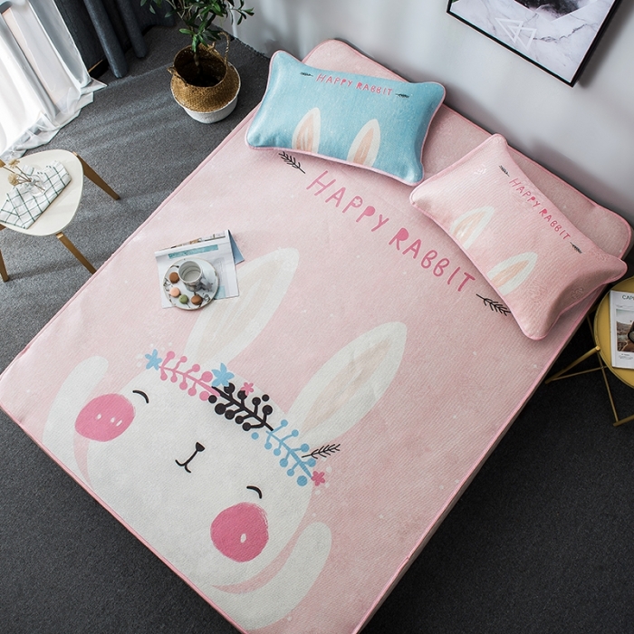 91家纺网 家纺一手货源 找家纺 印季 2021新款数码印花大版冰丝席 萌萌兔