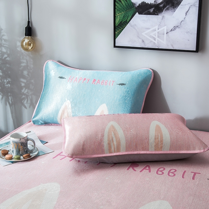 91家纺网 家纺一手货源 找家纺 印季 2021新款数码印花大版冰丝席 萌萌兔