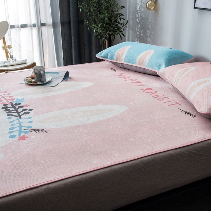 91家纺网 家纺一手货源 找家纺 印季 2021新款数码印花大版冰丝席 萌萌兔