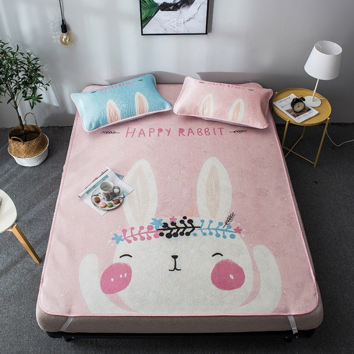 91家纺网 家纺一手货源 找家纺 印季 2021新款数码印花大版冰丝席 萌萌兔