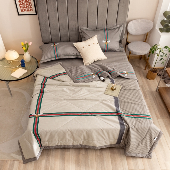 91家纺网 家纺一手货源 找家纺 金爱家 2021新款全棉夏被四件套 极简主义