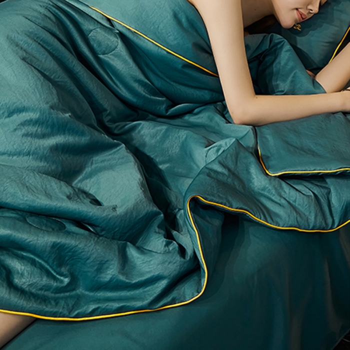 91家纺网 家纺一手货源 找家纺 啊雅 2025新款水洗冰丝夏被四件套 锦绿色