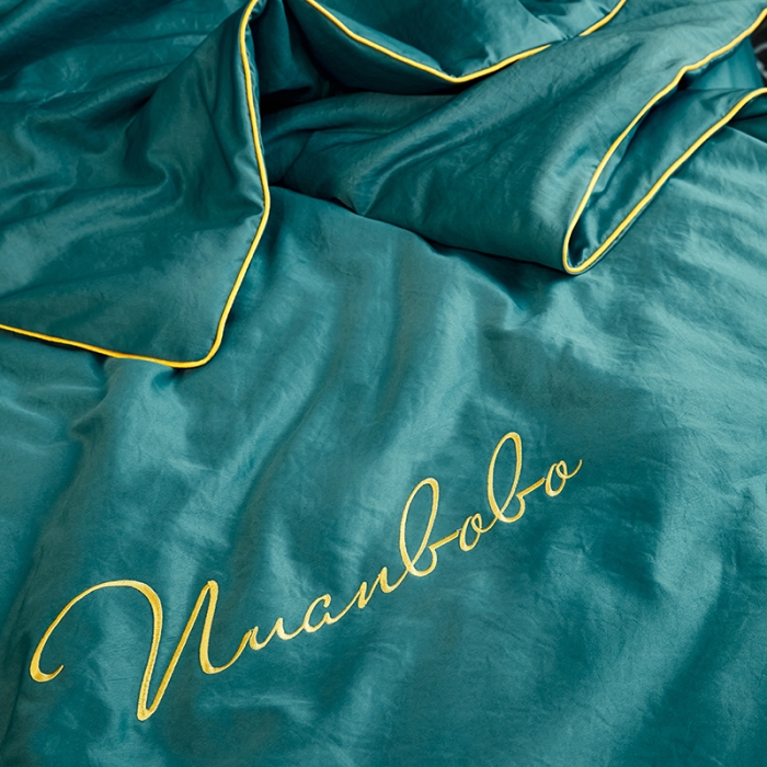 91家纺网 家纺一手货源 找家纺 啊雅 2025新款水洗冰丝夏被四件套 锦绿色