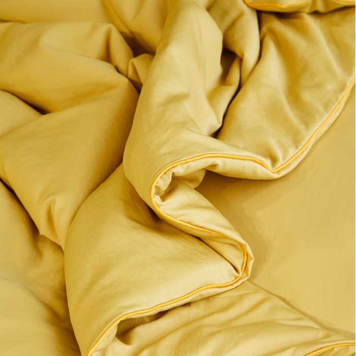 91家纺网 家纺一手货源 找家纺 啊雅 2025新款水洗冰丝夏被四件套 艳黄色