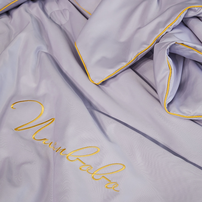 91家纺网 家纺一手货源 找家纺 啊雅 2025新款水洗冰丝夏被四件套 银灰色