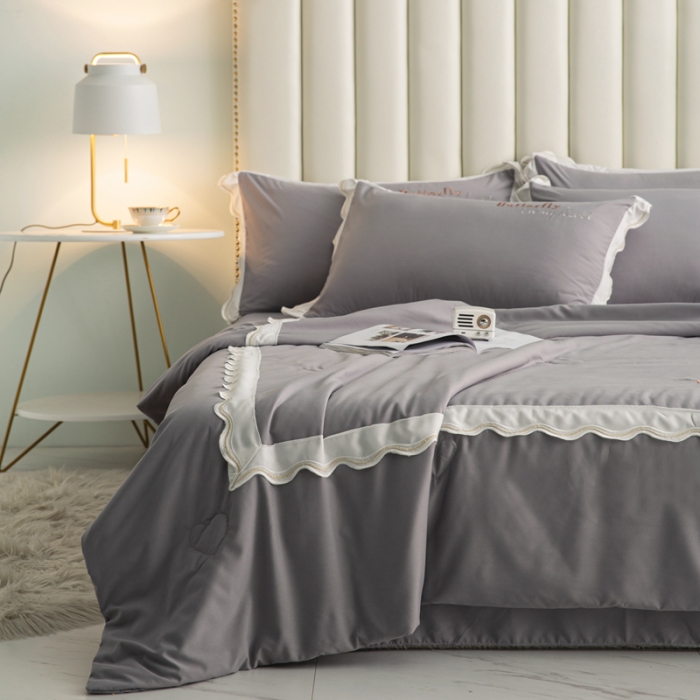 91家纺网 家纺一手货源 找家纺 安妮家居  2021新款法式仙女风水洗刺绣夏被四件套 爵士灰