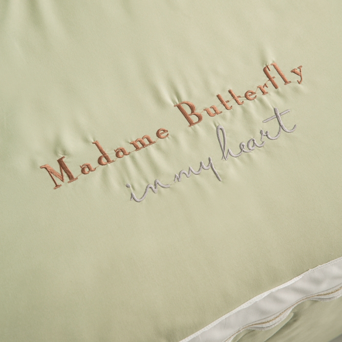 91家纺网 家纺一手货源 找家纺 安妮家居  2021新款法式仙女风水洗刺绣夏被四件套 清新绿