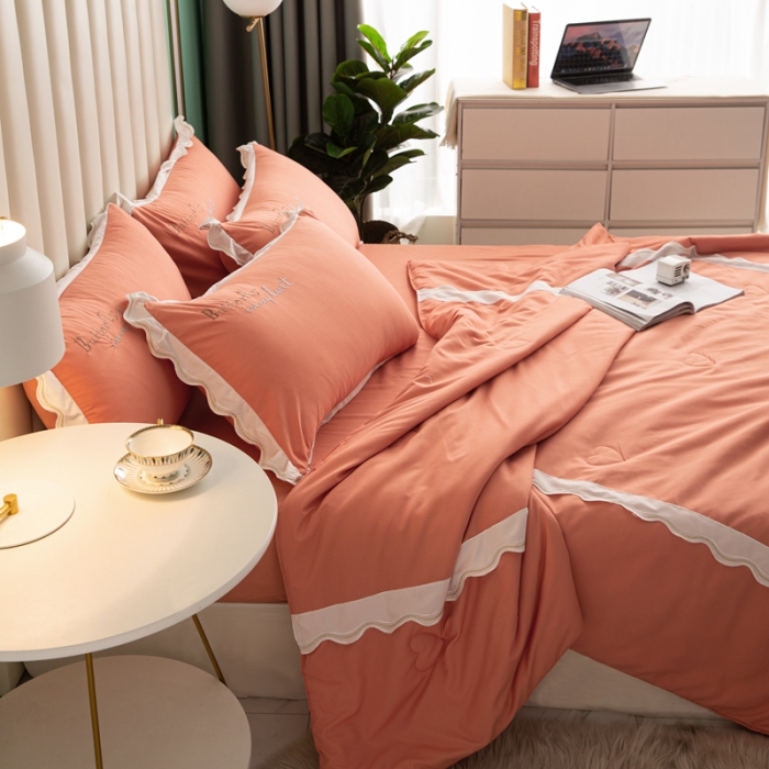 91家纺网 家纺一手货源 找家纺 安妮家居  2021新款法式仙女风水洗刺绣夏被四件套 优雅橙