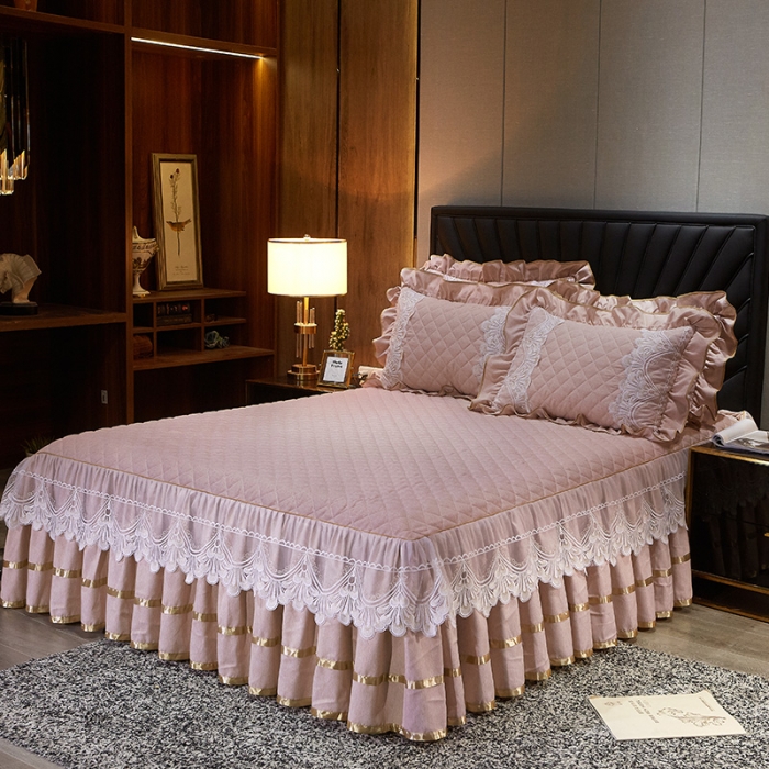 91家纺网 家纺一手货源 找家纺 网红馆 2025新款芭莎风情床裙三件套 奶茶色