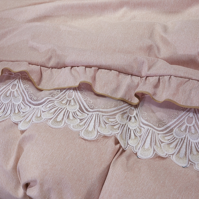 91家纺网 家纺一手货源 找家纺 网红馆 2025新款芭莎风情床裙三件套 奶茶色