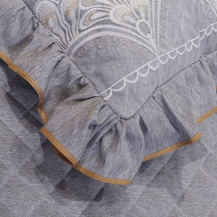 91家纺网 家纺一手货源 找家纺 网红馆 2025新款芭莎风情床裙三件套 烟熏灰