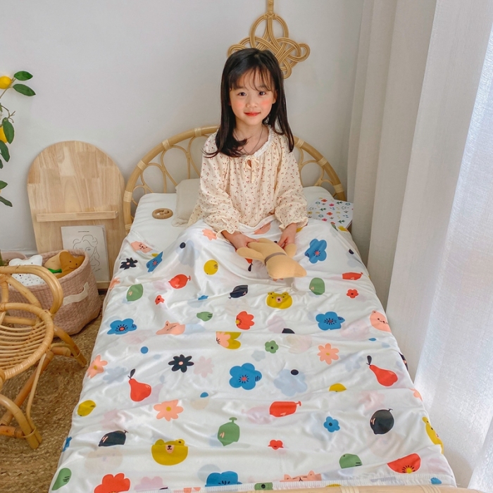 91家纺网 家纺一手货源 找家纺 星期八 2021新款凉感毯 动物花花