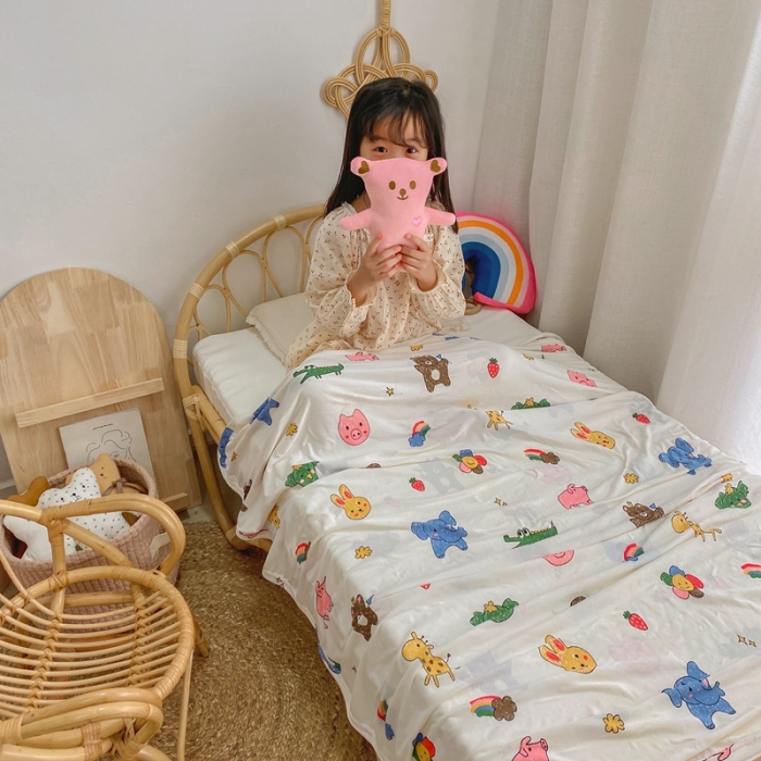 91家纺网 家纺一手货源 找家纺 星期八 2021新款凉感毯 动物园