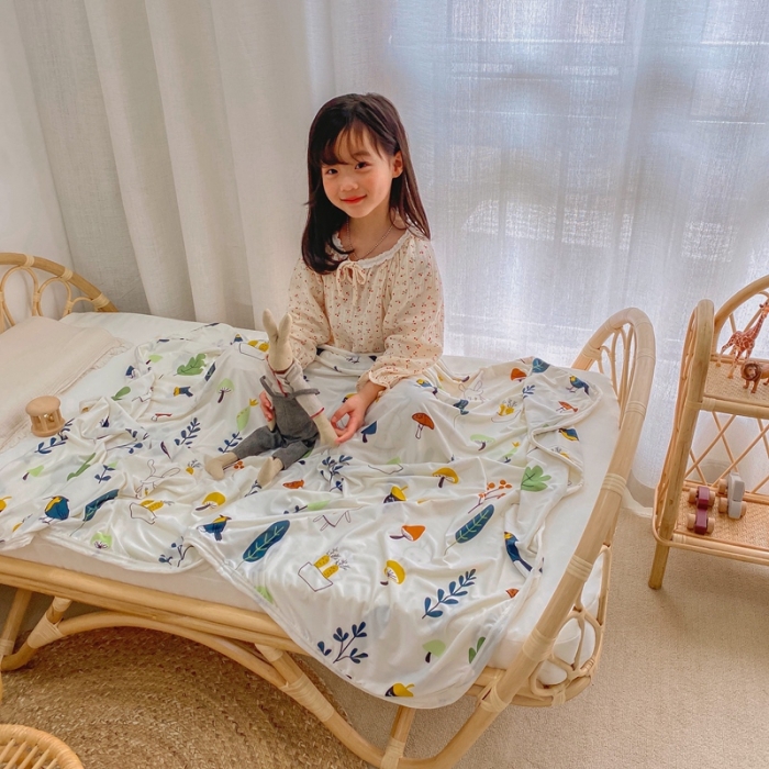 91家纺网 家纺一手货源 找家纺 星期八 2021新款凉感毯 森林