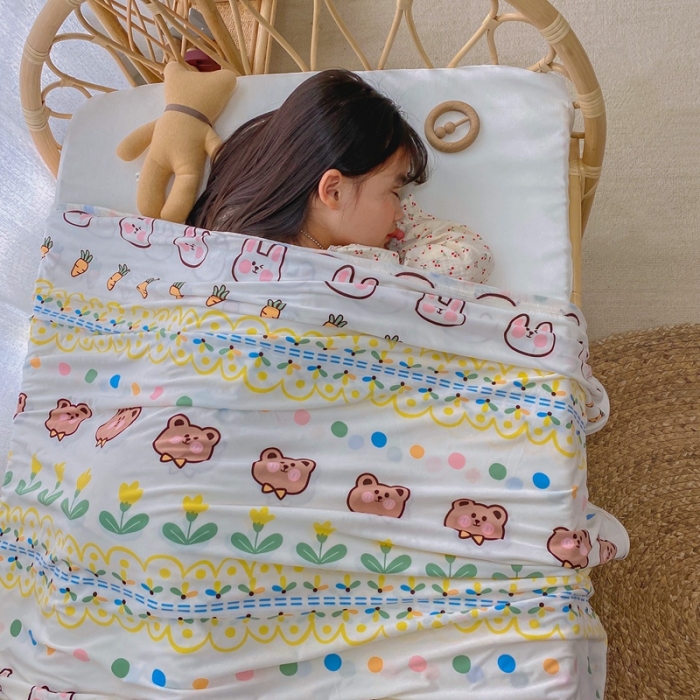 91家纺网 家纺一手货源 找家纺 星期八 2021新款凉感毯 兔宝宝