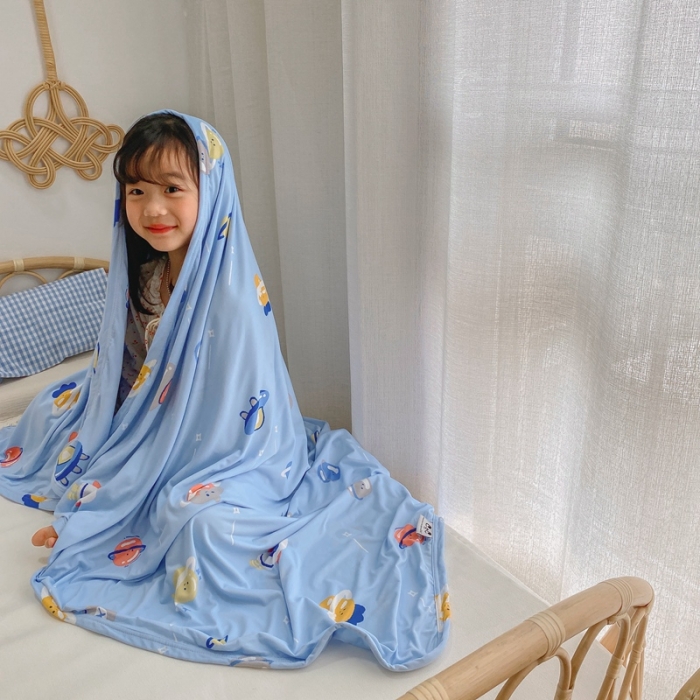 91家纺网 家纺一手货源 找家纺 星期八 2021新款凉感毯 星球蓝