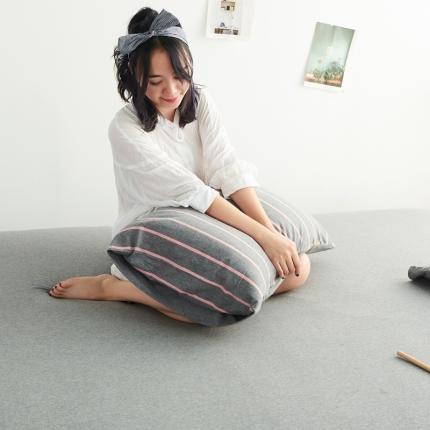 91家纺网 家纺一手货源 找家纺 （总）简煦2025新款全棉色纺针织棉条纹纯色四件套系列2单枕套