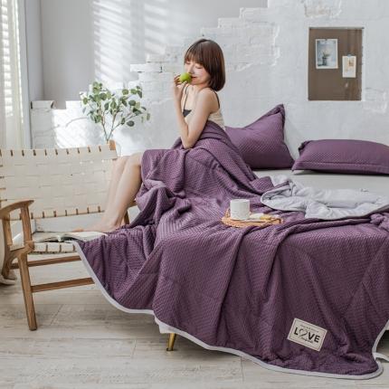 91家纺网 家纺一手货源 找家纺 塔塔 2025新款华夫格轻奢肌肤夏被 轻奢紫