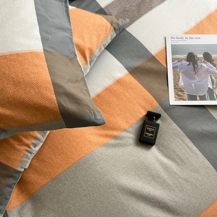 91家纺网 家纺一手货源 找家纺 时年家纺 2021新款全棉简约条格系列四件套 北海