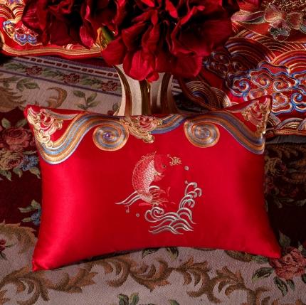 91家纺网 家纺一手货源 找家纺 （总）玉雅家纺 2025新款婚庆小抱枕