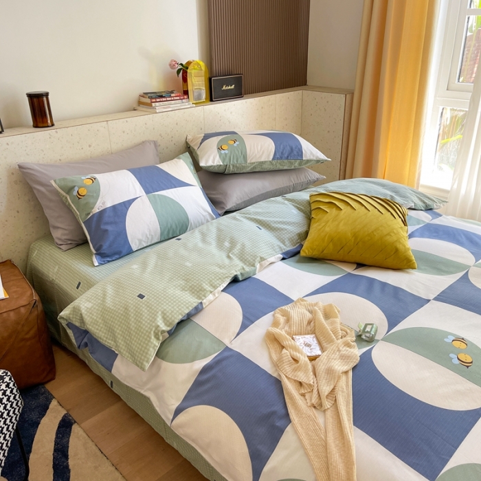 91家纺网 家纺一手货源 找家纺 时年家纺 2021新款全棉简约条格系列四件套 轨迹