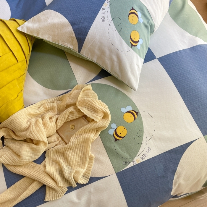 91家纺网 家纺一手货源 找家纺 时年家纺 2021新款全棉简约条格系列四件套 轨迹