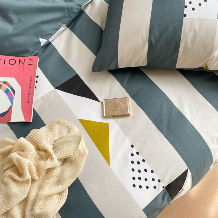 91家纺网 家纺一手货源 找家纺 时年家纺 2021新款全棉简约条格系列四件套 绅士