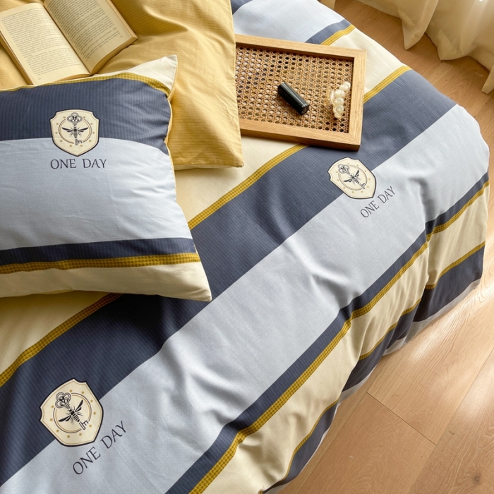 91家纺网 家纺一手货源 找家纺 时年家纺 2021新款全棉简约条格系列四件套 英伦