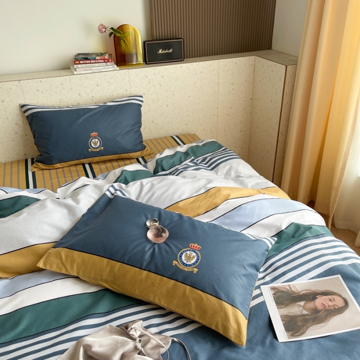 91家纺网 家纺一手货源 找家纺 时年家纺 2021新款全棉简约条格系列四件套 长岛