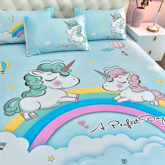 91家纺网 家纺一手货源 找家纺 同田 2023新款大版冰丝床笠凉席三件套空调软席 彩虹独角兽