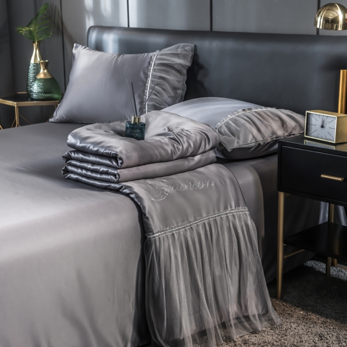 91家纺网 家纺一手货源 找家纺 丽莱美家纺 2024爆款水洗真丝夏被四件套 灰色