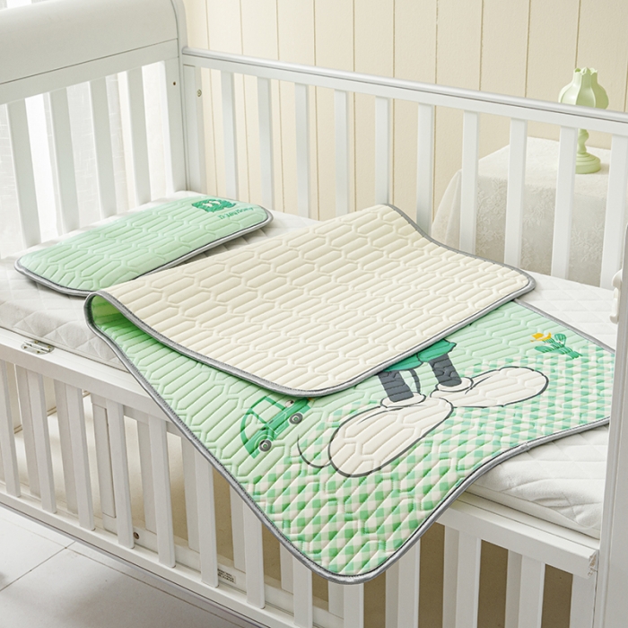 91家纺网 家纺一手货源 找家纺 （总）小芽家居 迪士尼正版授权带防伪2024迪士尼乳胶凉席