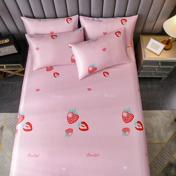 91家纺网 家纺一手货源 找家纺 迷仙巢2021新款印花冰丝凉席（床单款） 甜心草莓