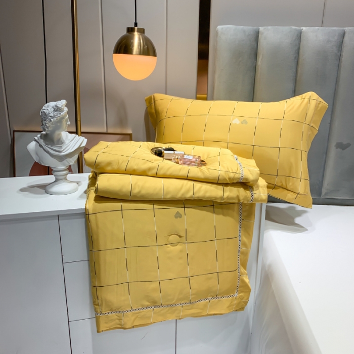 91家纺网 家纺一手货源 找家纺 棉生活家纺 2022新款莫代尔天丝夏被 卡洛特-黄