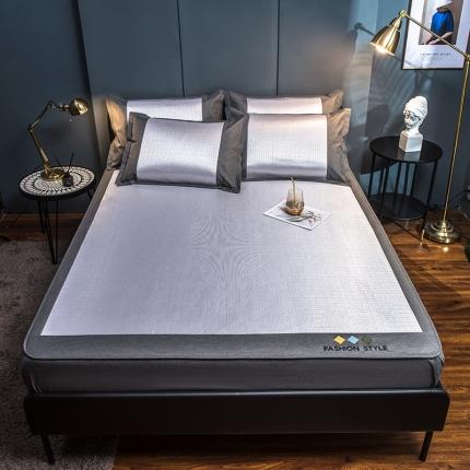 91家纺网 家纺一手货源 找家纺 （总）全季家居 2021时尚款肌理纹床笠款冰丝凉席