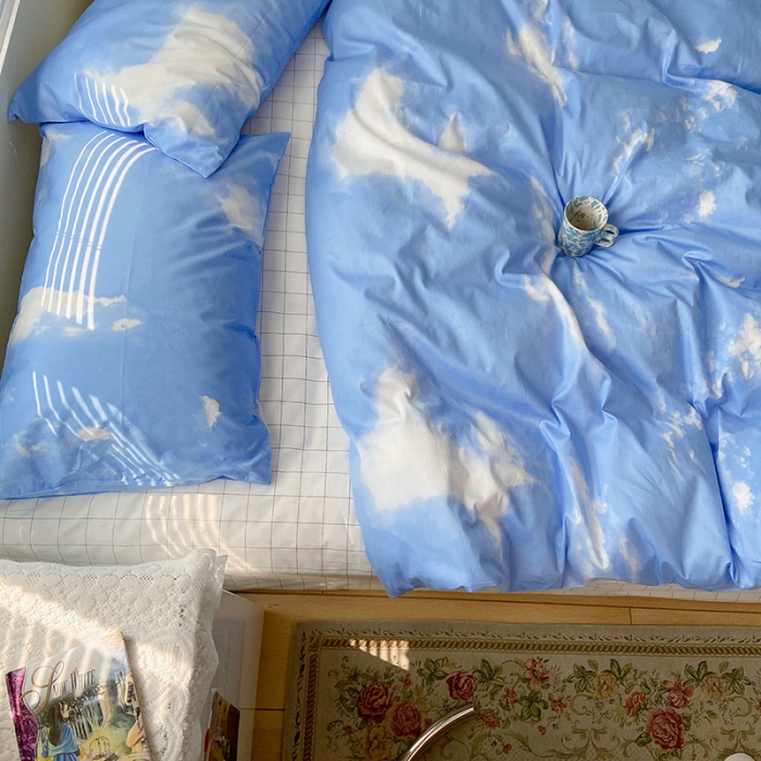 91家纺网 家纺一手货源 找家纺 2021新款简约风40s13372全棉喷气四件套 蓝天白云