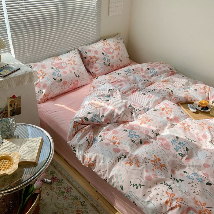 91家纺网 家纺一手货源 找家纺 2021新款简约风40s13372全棉喷气四件套 田园